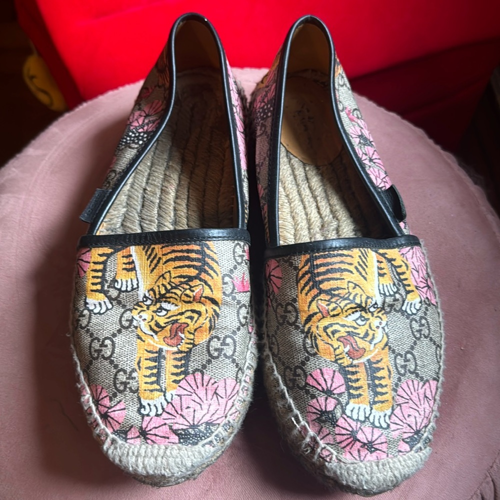 Gucci espadrilles tiger monogram 38.5